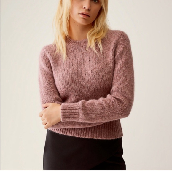 Aritzia Talula Slim Crew Sweater alpaca wool Heather Rose Mauve. - Picture 1 of 9